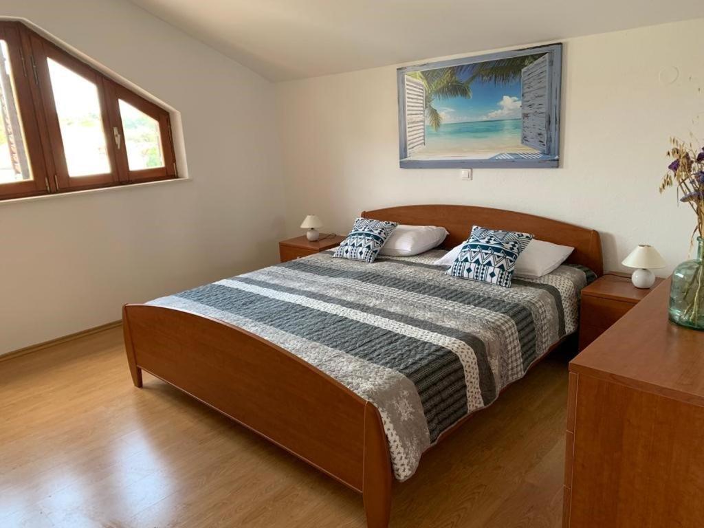 Francis Appartements Pakoštane Buitenkant foto