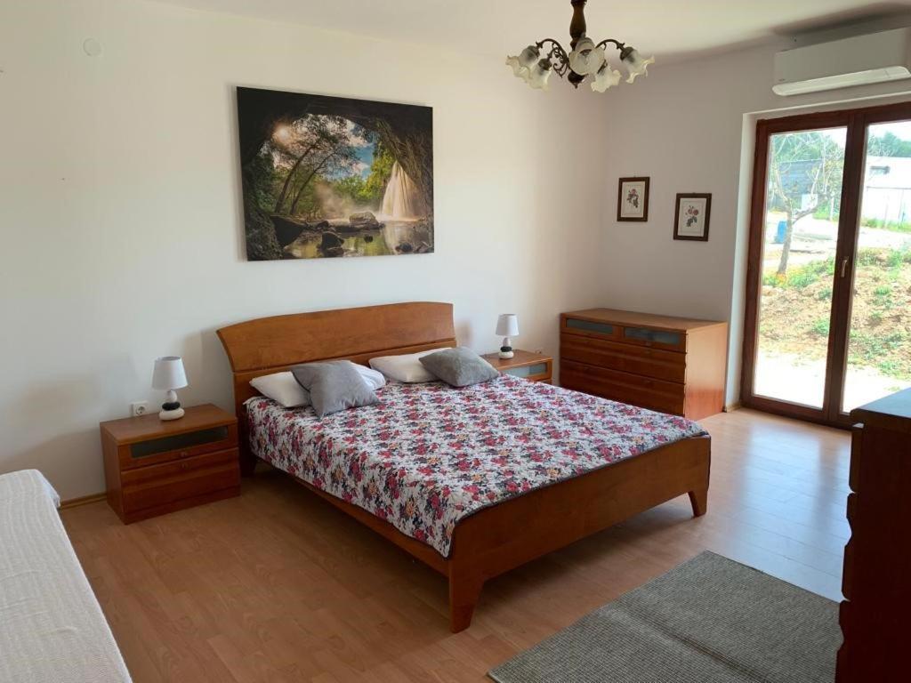 Francis Appartements Pakoštane Buitenkant foto
